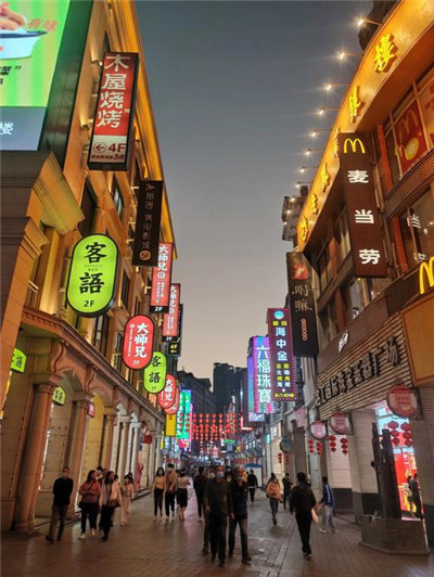 全方位解析上海快餐市场的价格区间及推荐店铺 全方位解析上海快餐市场的价格区间及推荐店铺
